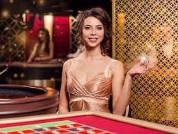 Responsible gaming reminder beside 90 bd Promotions and Wins content